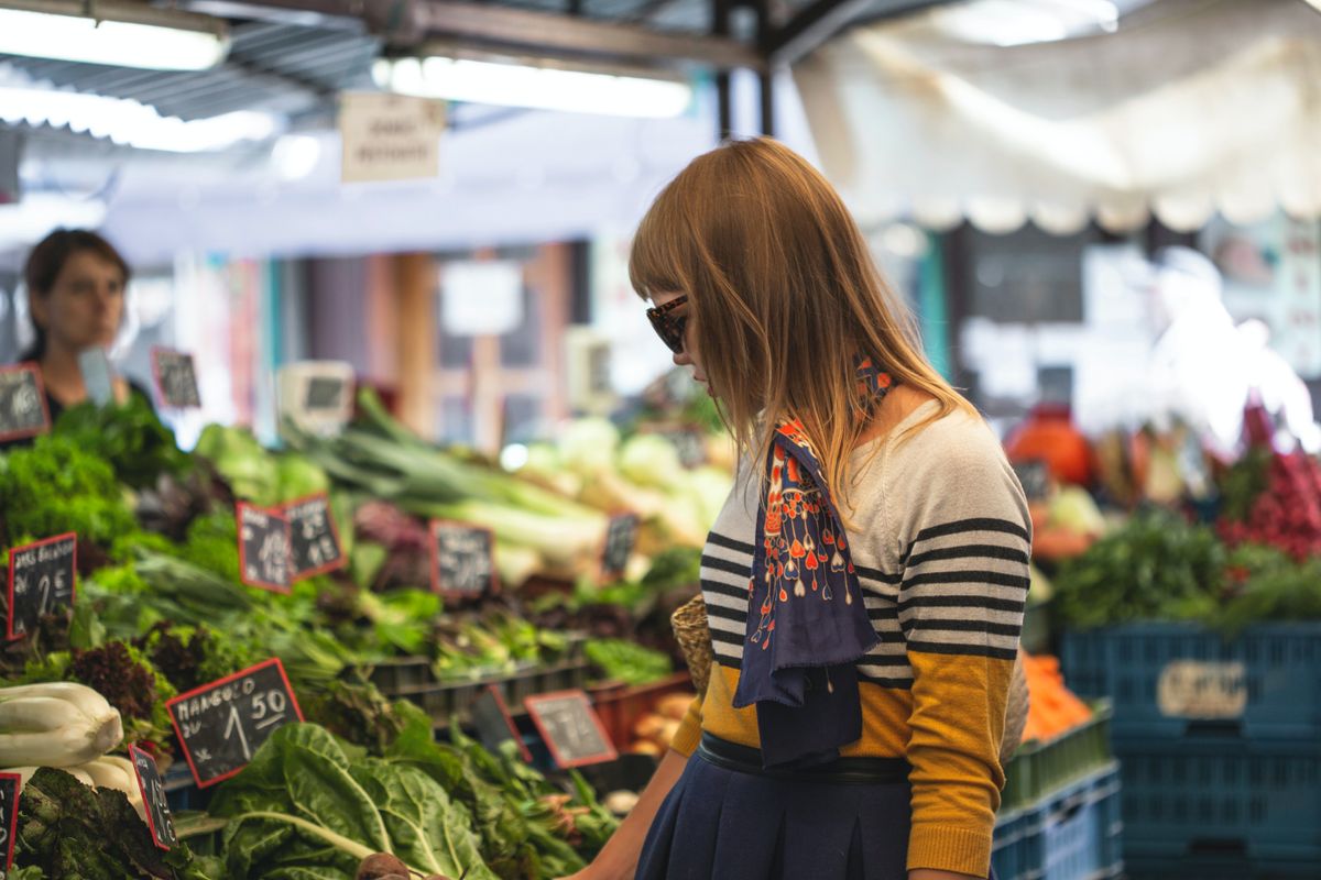 Marché nocturne estival
