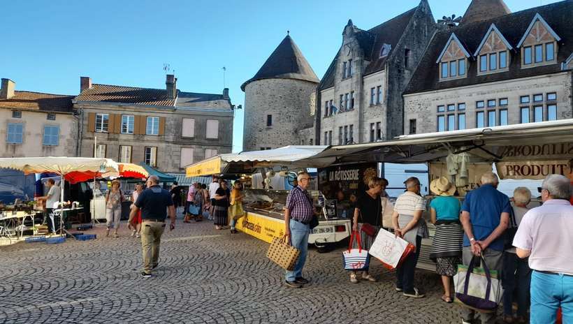 Marché hebdomadaire